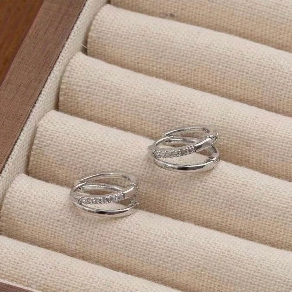 Elegant Silver Crystal Hoop Earrings - Picture 6 of 7